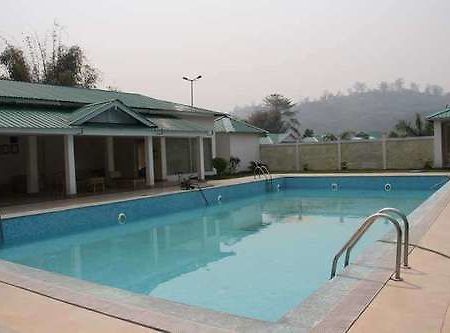 Hotel United-21 Grassland Bagori Exterior foto
